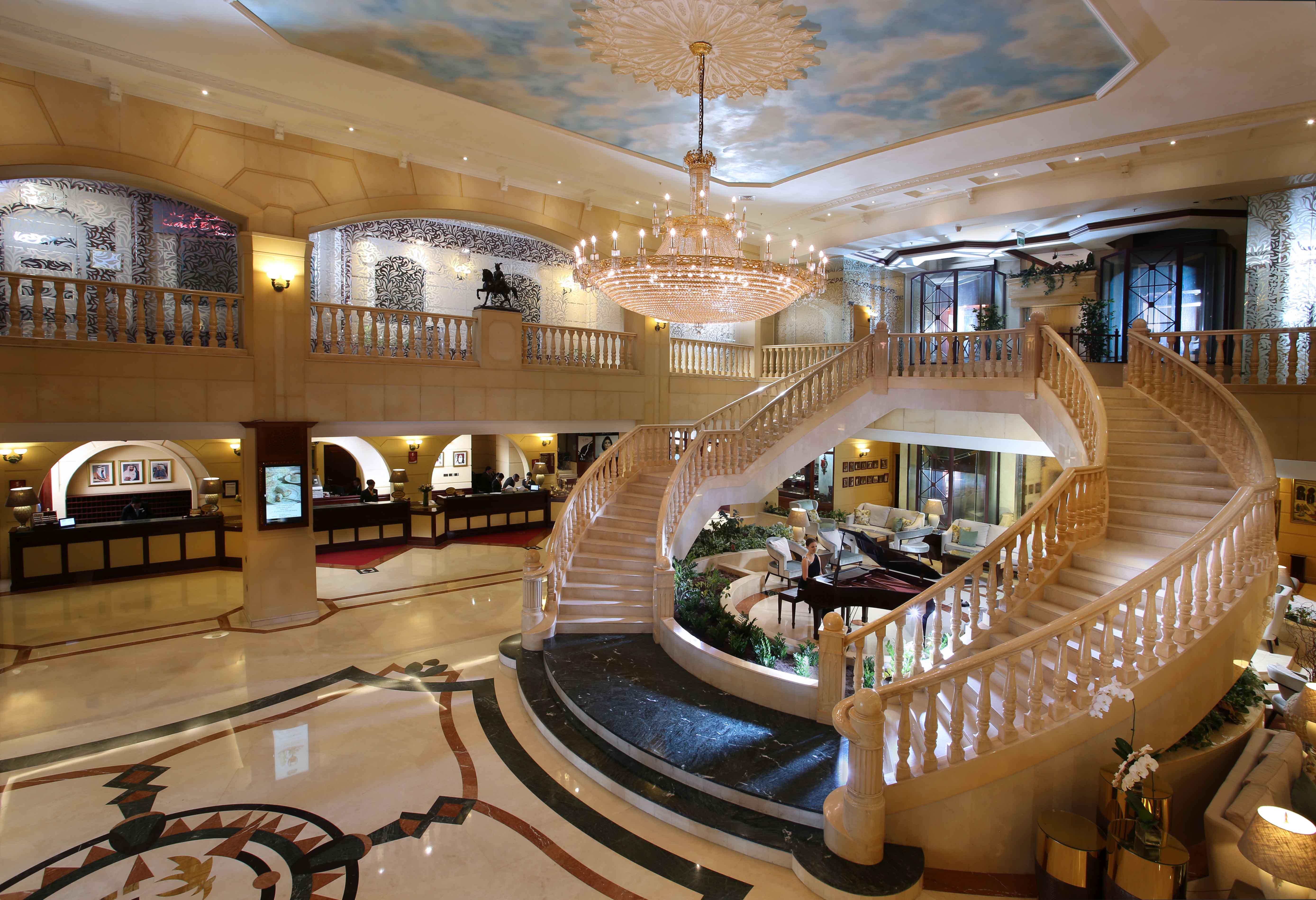 Knight Castle Hotel Dubai Dış mekan fotoğraf Lobby