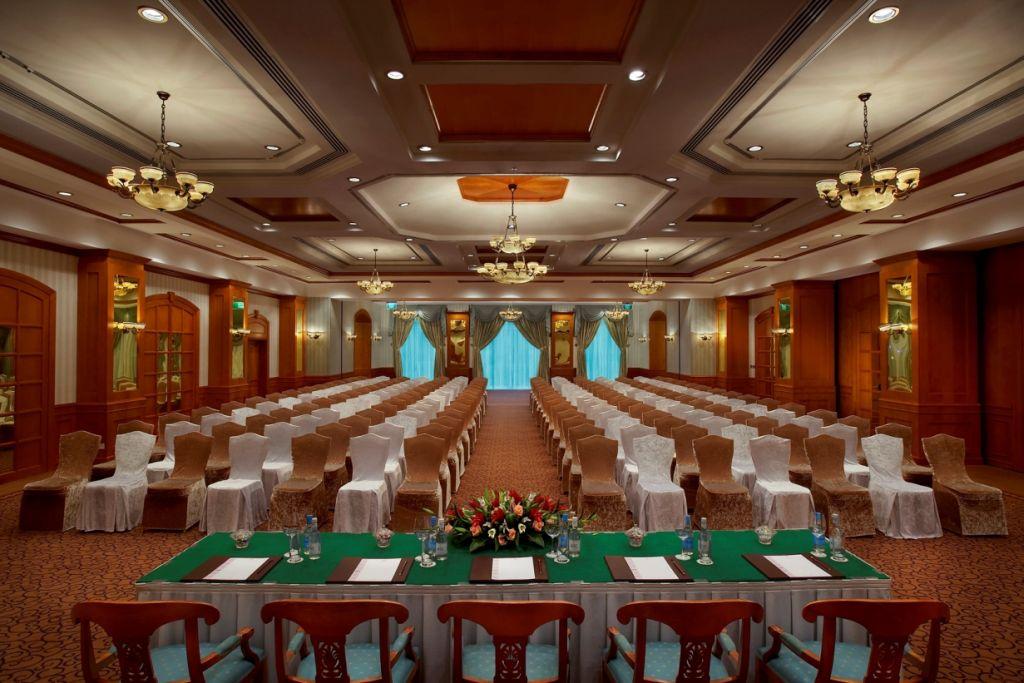 Knight Castle Hotel Dubai Dış mekan fotoğraf The Royal Ballroom